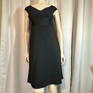 Ann Taylor Little Black Dress V neck Women's Size 2